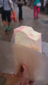 The popular ice cream wafer at the streets of Singapore 